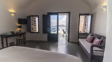 Grand Ambassador Santorini