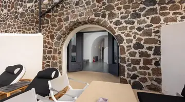 Grand Ambassador Santorini