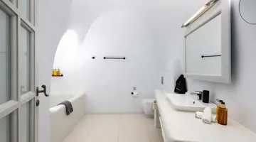 Grand Ambassador Santorini