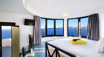 Grand Ambassador Santorini
