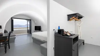 Grand Ambassador Santorini