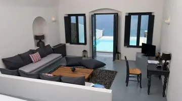Grand Ambassador Santorini
