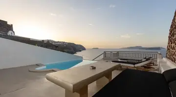 Grand Ambassador Santorini