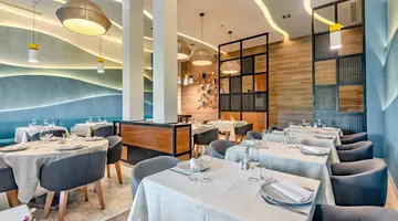 Grand Aston Varadero