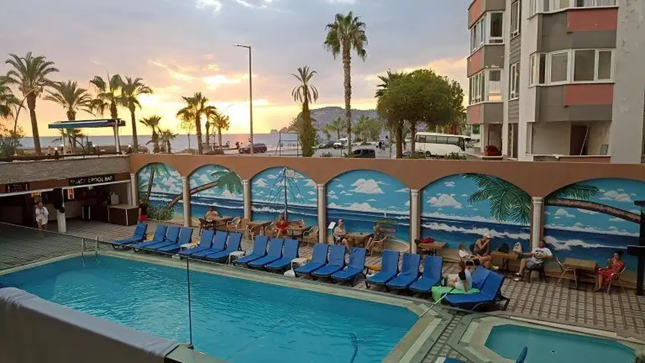 Grand Barhan Hotel