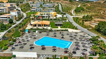 Grand Blue Beach Hotel