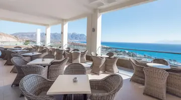 Grand Blue Beach Hotel