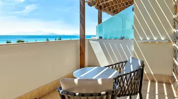 Grand Blue Beach Hotel