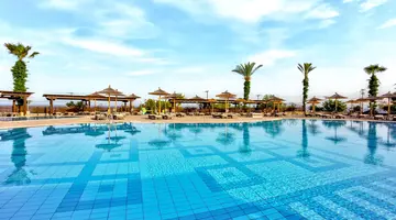 Grand Blue Beach Hotel