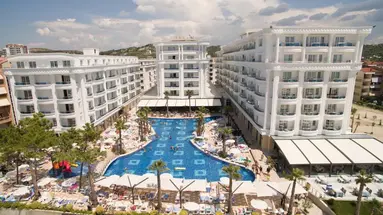 Grand Blue Fafa Hotel