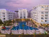 Grand Blue Fafa Hotel
