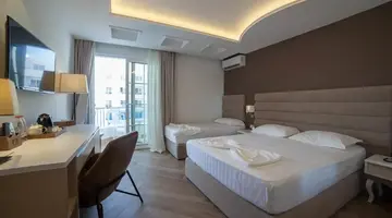 Grand Blue Fafa Hotel