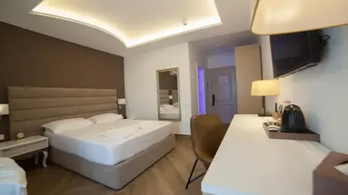 Grand Blue Fafa Hotel