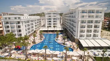 Grand Blue Fafa Hotel