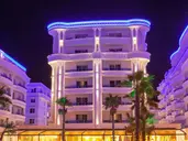 Grand Blue Fafa Hotel