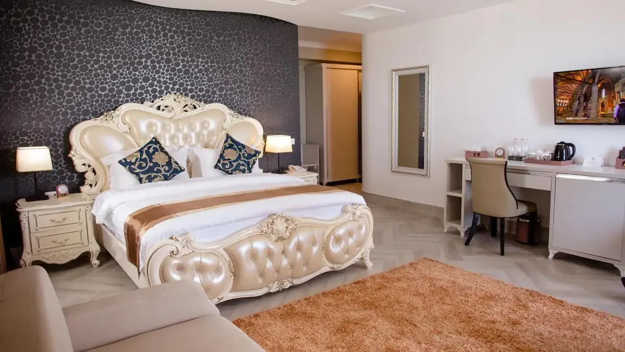 Grand Blue FAFA Resort & Spa