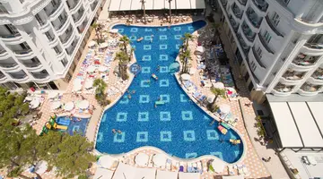 Grand Blue Fafa