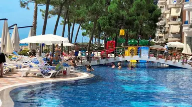 Grand Blue Fafa