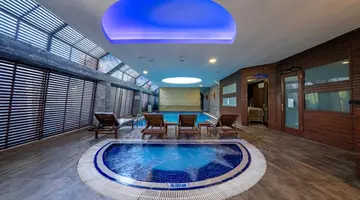 GRAND CETTIA HOTEL