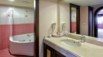 Grand Cettia Hotel