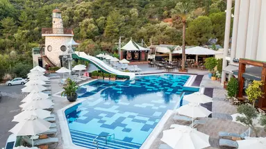 GRAND CETTIA HOTEL