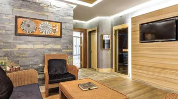GRAND CETTIA HOTEL