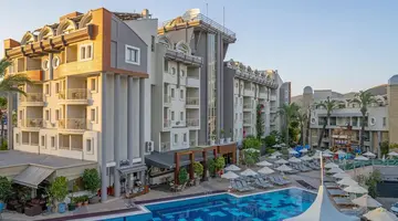 GRAND CETTIA HOTEL