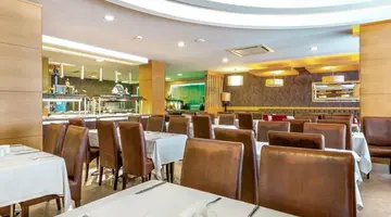 GRAND CETTIA HOTEL