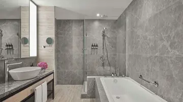 Grand Copthorne Waterfront