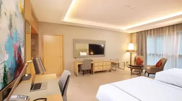 Grand Cosmopolitan Hotel