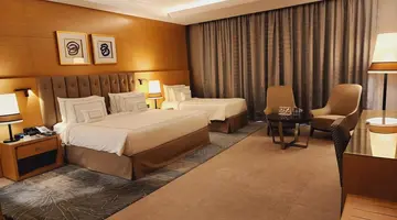 Grand Cosmopolitan Hotel