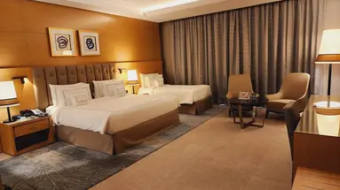 Grand Cosmopolitan Hotel