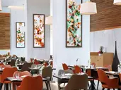 Grand Cosmopolitan Hotel