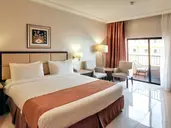 Grand East Resort