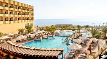 Grand East Resort