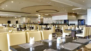 Grand East Resort