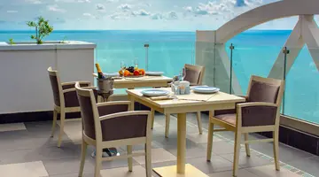 Grand Gloria Hotel Batumi