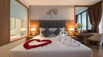 GRAND GOSIA HOTEL