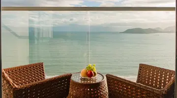 GRAND GOSIA HOTEL