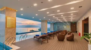GRAND GOSIA HOTEL