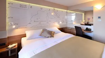 Grand Hotel Adriatic II