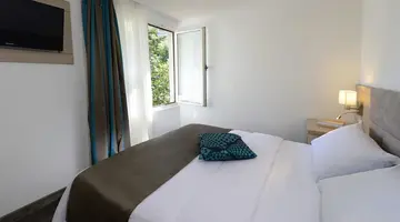 Grand Hotel Adriatic II