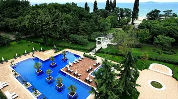 Grand Hotel and SPA Resort Primoretz