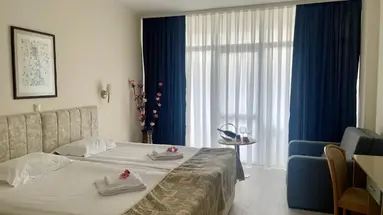 Grand Hotel Nirvana