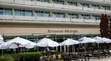Grand Hotel Nirvana