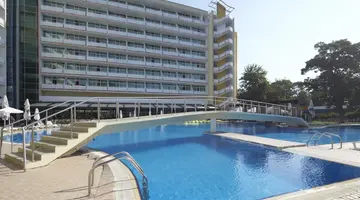 GRAND HOTEL NIRVANA