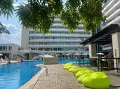 Grand Hotel Nirvana