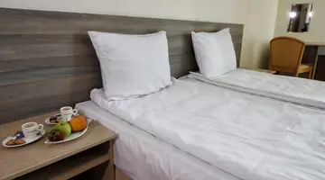 Grand Hotel Nirvana