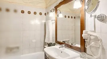 Grand Hotel Smeraldo Beach