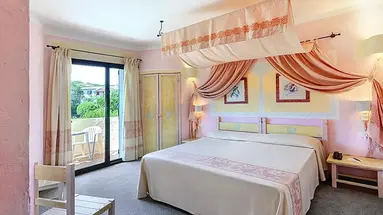 Grand Hotel Smeraldo Beach